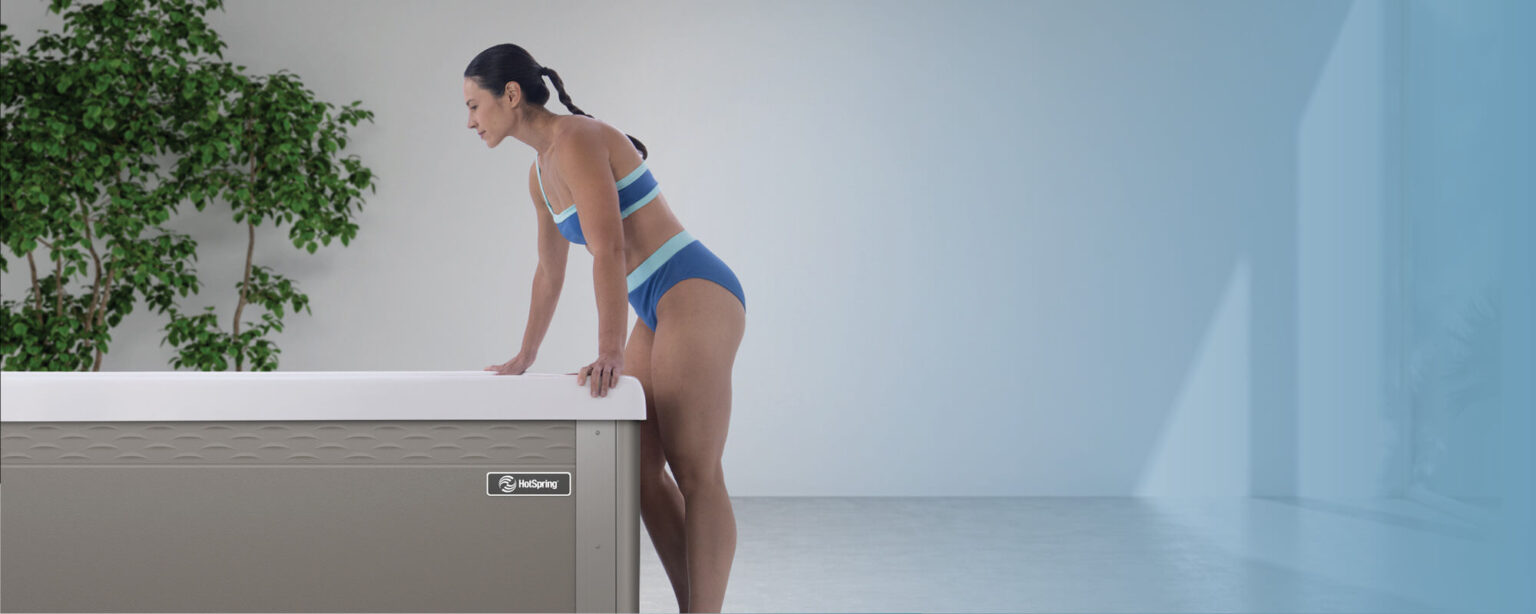 Femme dans le bain froid Vigor Hotspring